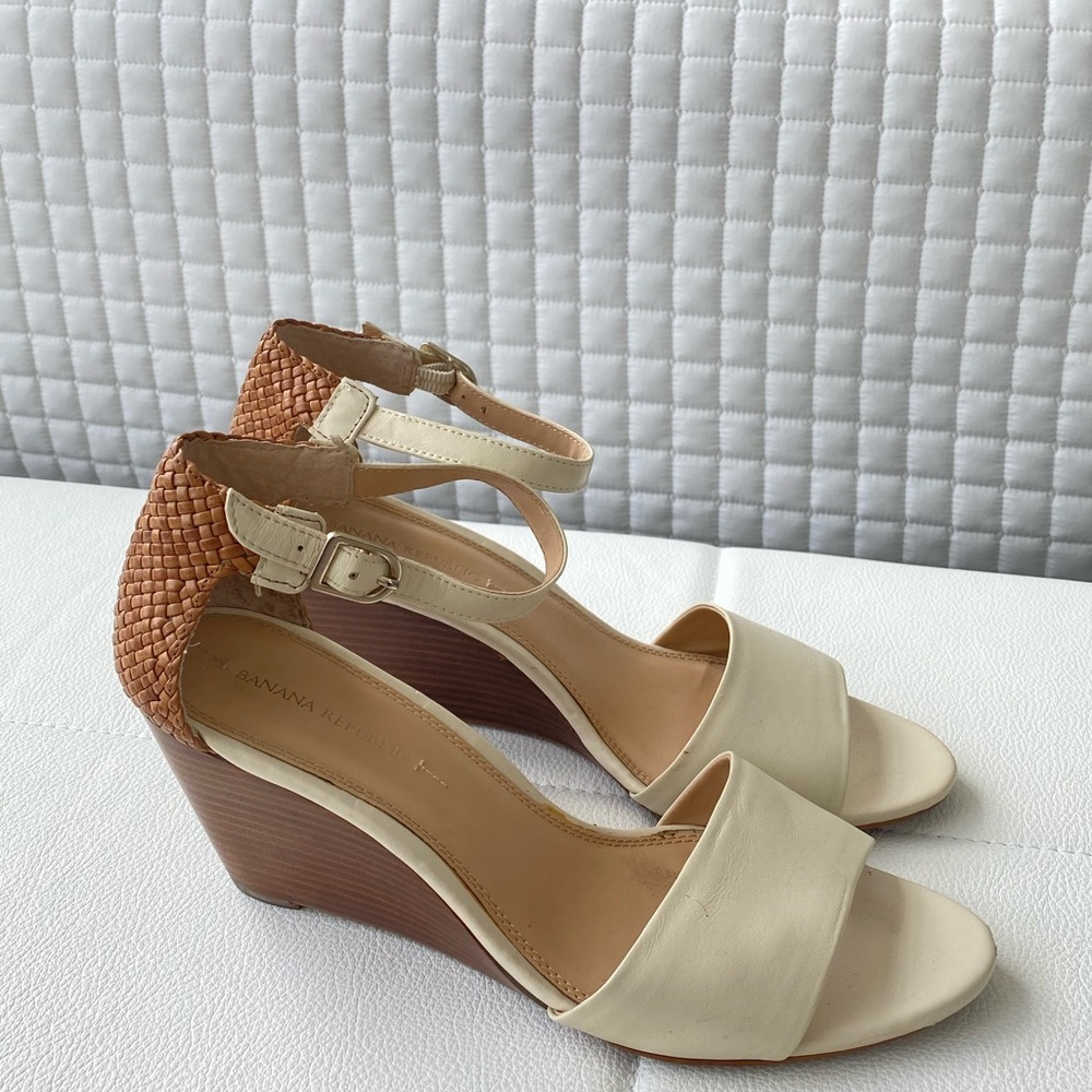 Banana Republic Wedge Sandal